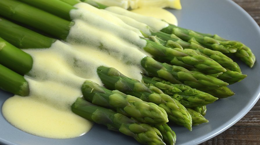 Asparagi ai formaggi