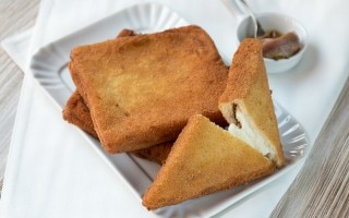 Mozzarella in carrozza