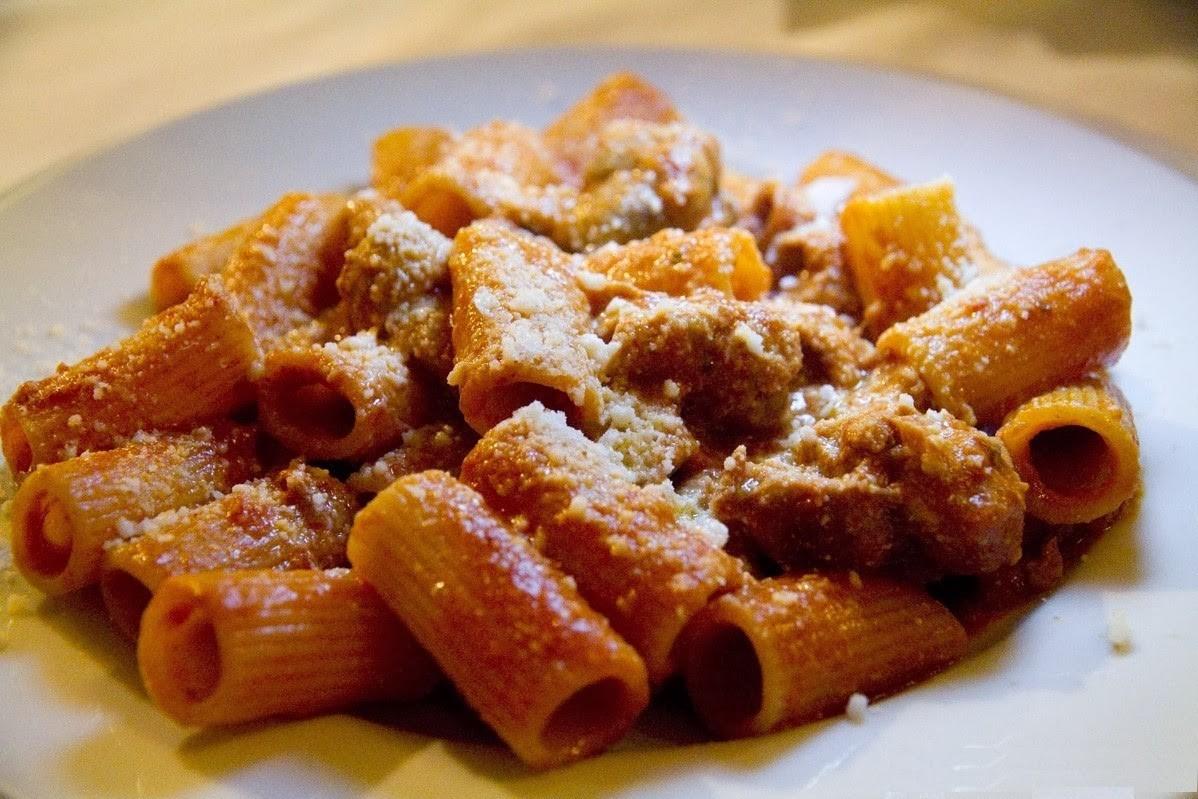 Rigatoni con la pajata